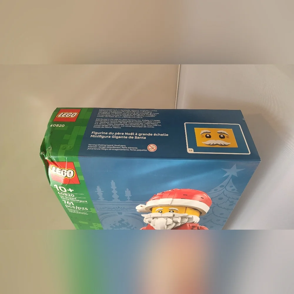 Lego 40820 Up-Scaled Santa Minifigure NWT Building Toy Set